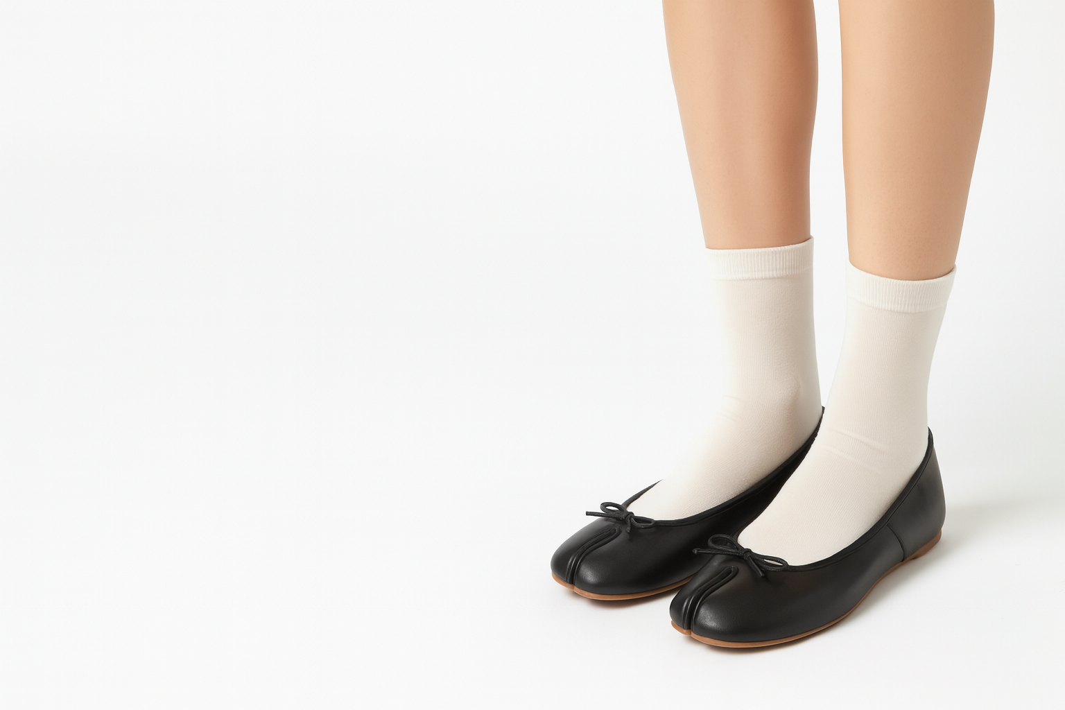 How do tabi help relieve bunions?