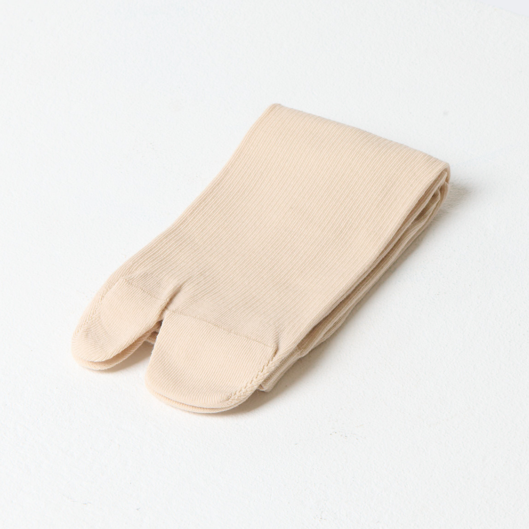 Tabi chaussettes - une taille unique s'adapte à toutes les pointures